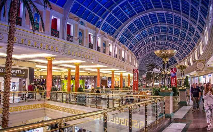 Trafford Centre could have to close whilst finance sorted